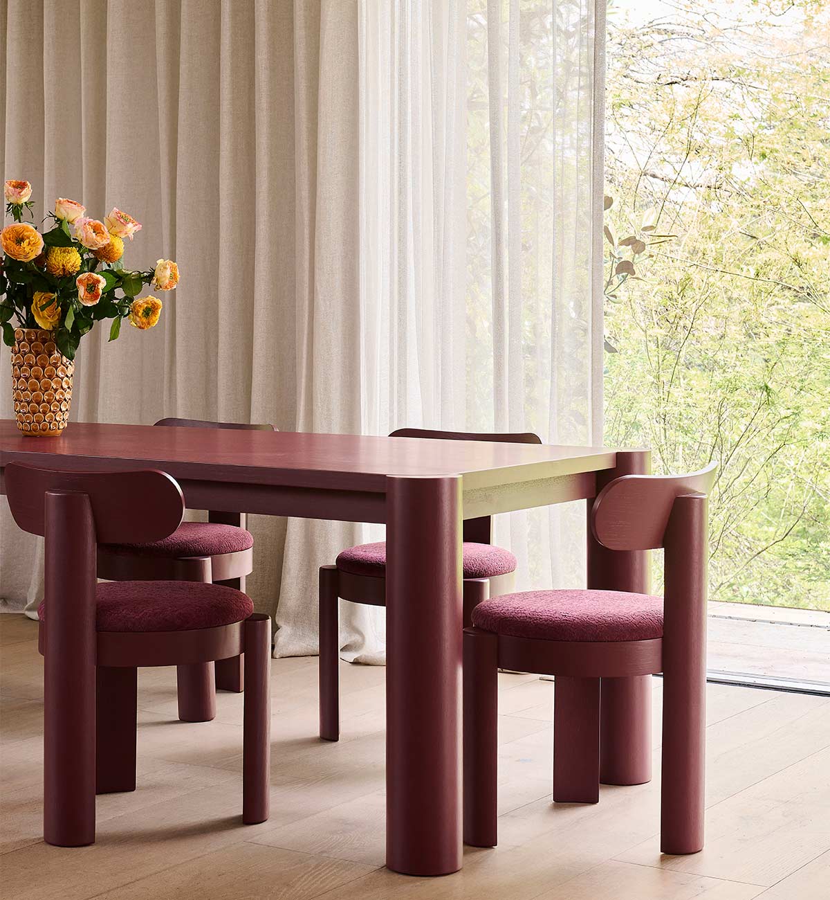 Chubby Dining Table In Jam - Image 2