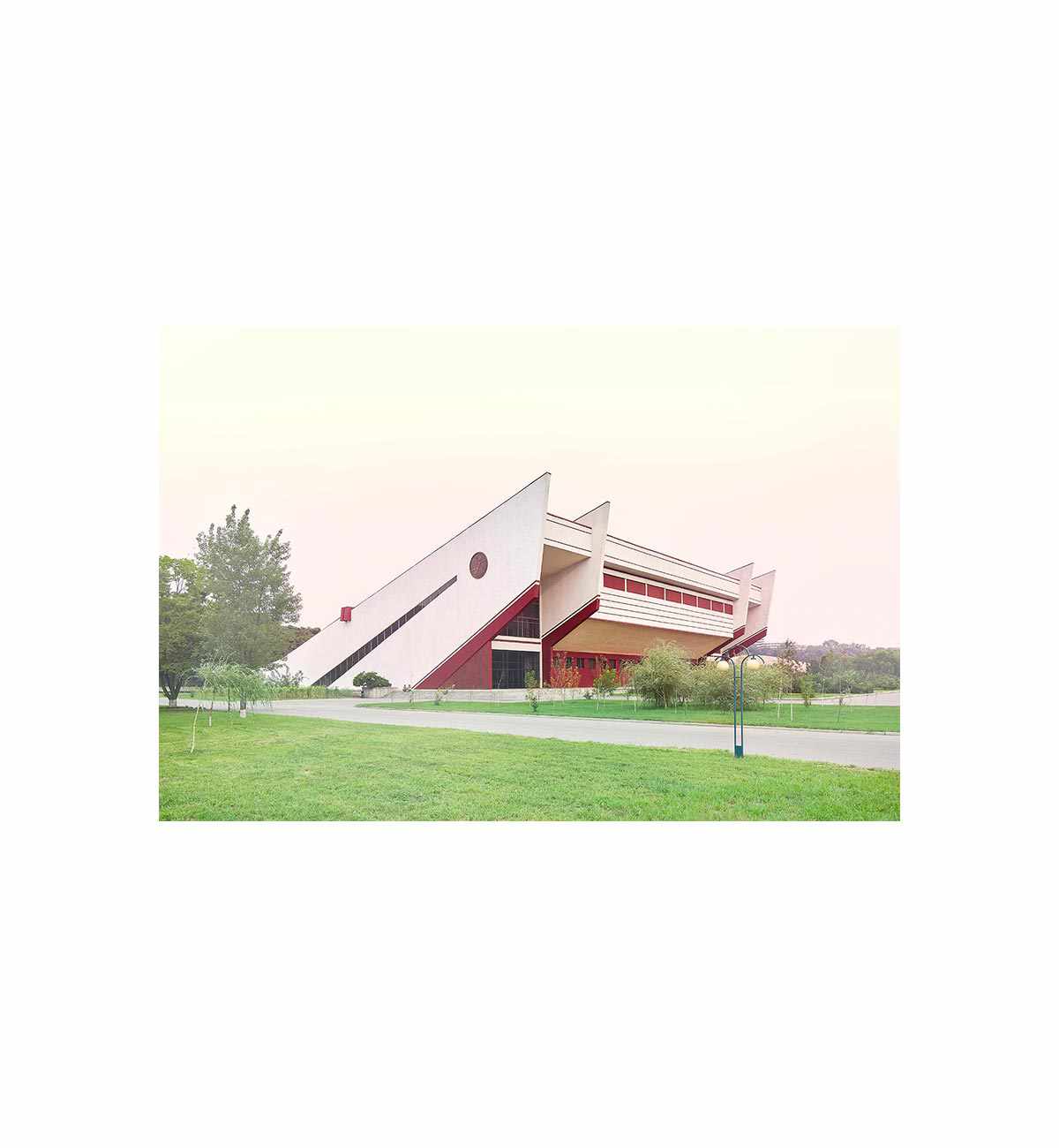Dave Kulesza - Handball Brutalist