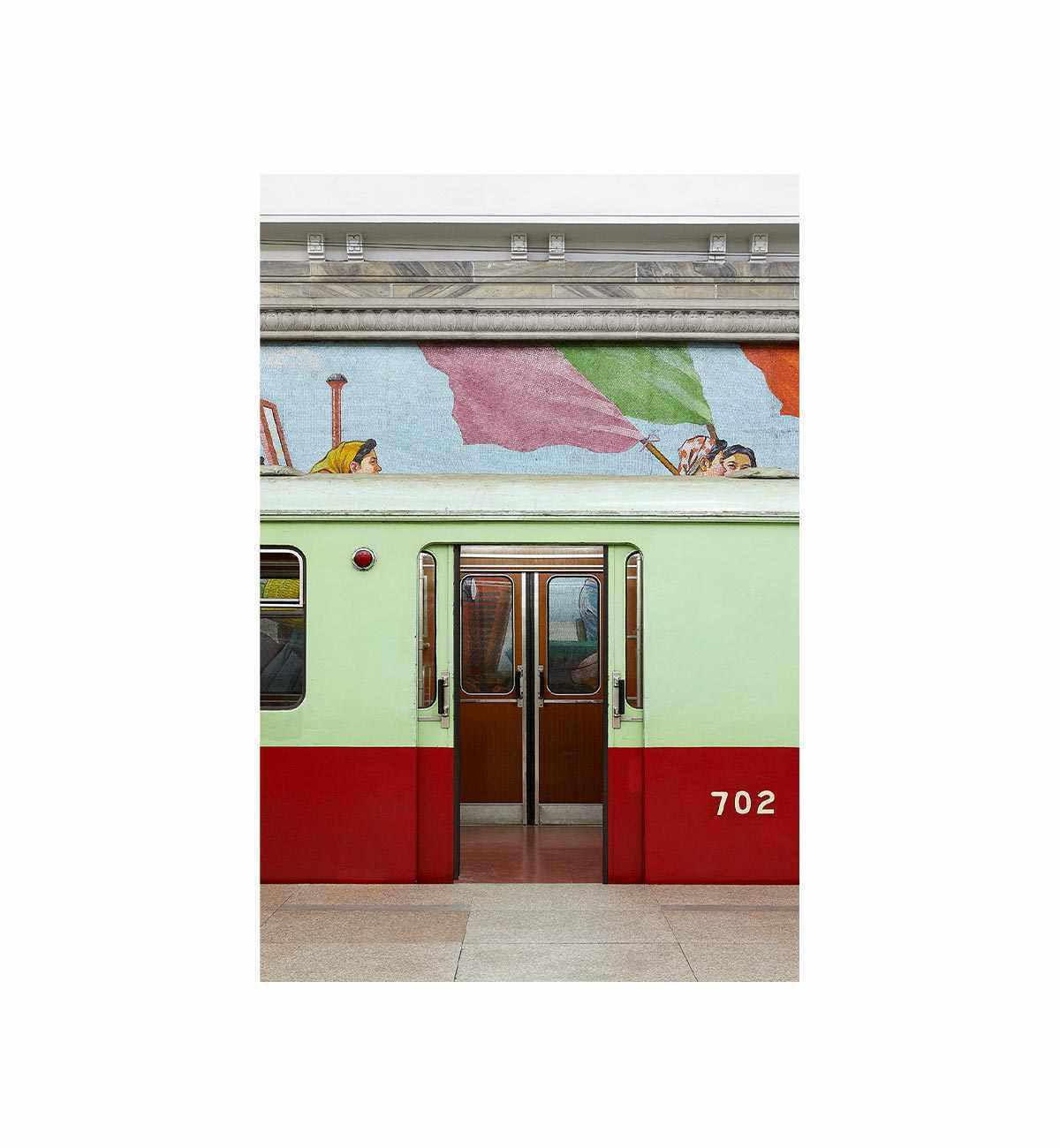 Dave Kulesza - U-bahn Carriage