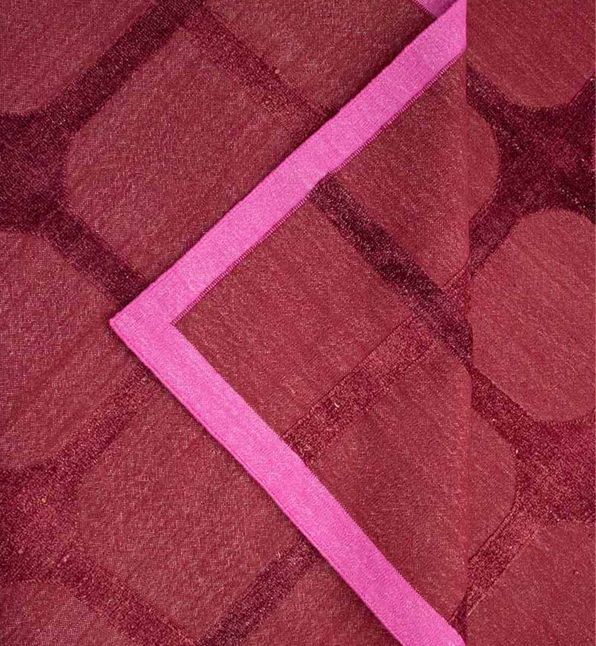 The Den Dhurrie in Plum - Image 9